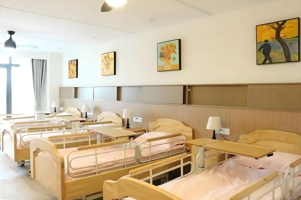 大专报名全日制_宗馥莉挽救娃哈哈唯一的方法是认了杜建英二妈和异母弟妹？ 娃哈哈卧轨前方男子后发现